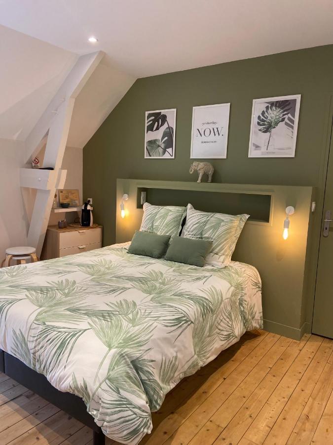 Au Fil De L'O Bed & Breakfast Bisseuil Exterior photo